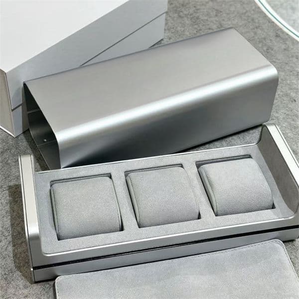 New Watch Box Designer Watch Cases Aluminium Watch Storage Box Luxury Unisex Cases Luxury Packaging Boxes Monogram Deposit Box DesignBox