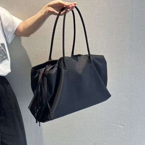 Designer Bag Tote Shoulder Bag Black Minimalist Large Capacity Tote Multi Compartment Nylon Waterproof Laptop Gym Unisex Handbag