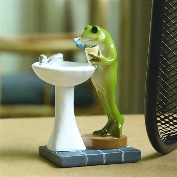 2026 New Collectible Resin Funny Frog Figurines For Interior Home Bathroom Decoration Table Accessories Bonsai Decor Flowerpot Ornament 2502