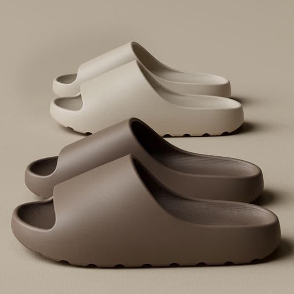 Hot Coconut Cloud Thick-soled Summer Fashion Soft Bottom Beach Men Slippers Women's Sandals EVA Slides 2025 Wholesale 36-45