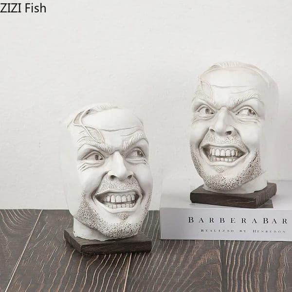 Ferocious Face Figures Crafts Bookends Library Bookends Desk Decoration Hideous Face Character Resins Sculpture Modern Ornaments 250102BJ