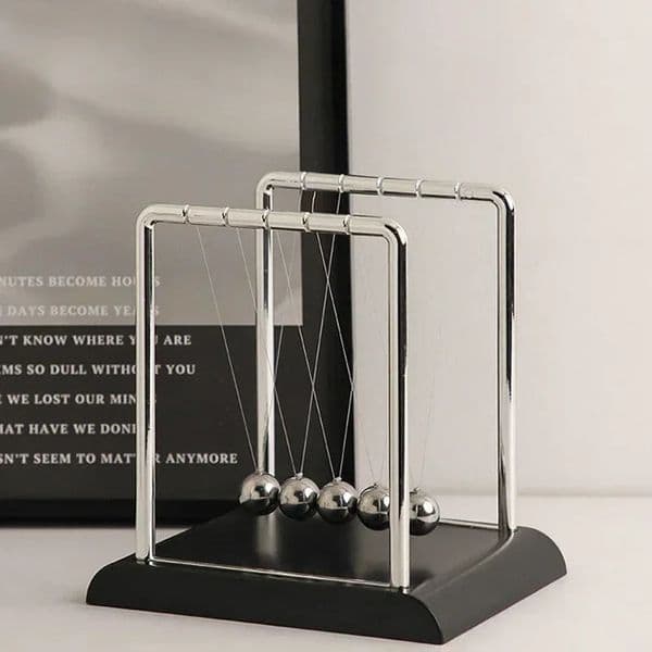 2026 1Pc Metal Desk Table Decor Physics Science Pendulum Ton Steel Balance Ball Tons Cradle Free Shipping
