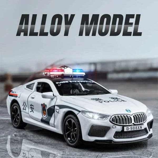 1 36 BMW M8 simulator allows police car models two doors sound and light return swing toy gifts W250106