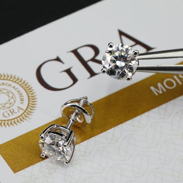 Pass Diamond Tester VVS1 Moissanite Diamond Earring Designer Women S925 Sterling Silver Stud Earrings Gold Plated Mens Earring Hip Hop Jewelry woman Birthday Gift