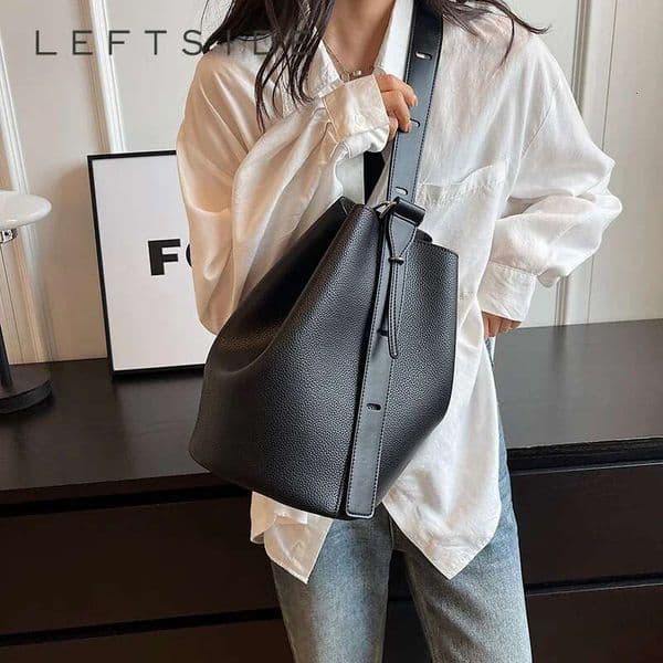 LEFTSIDE Retro Small Solid Color Leather Shoulder Bags For Women Designer Korean Fashion Female Handbags Underarm Bag