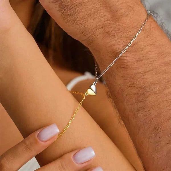 2Pcs/Set Stainl Steel Heart-Shed Magnet Couple Bracelets with Simple Cuban Chain Design Attractive Charms Jewelry GiftXJ250117