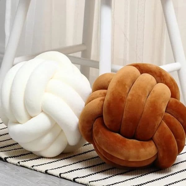 Knot pillow spherical decoration throwing pillow cute sofa cushion knot plush pillow decoration hand woven white brown 250120BJ