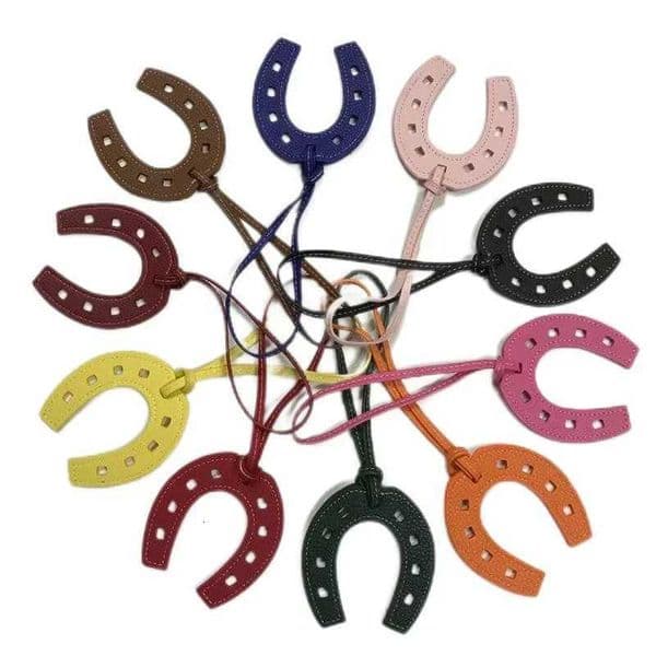 Creative ShAPe Bag Pendant Fashion Bag Pendant Double-sided Leather U-line Pony Pendant Z250801