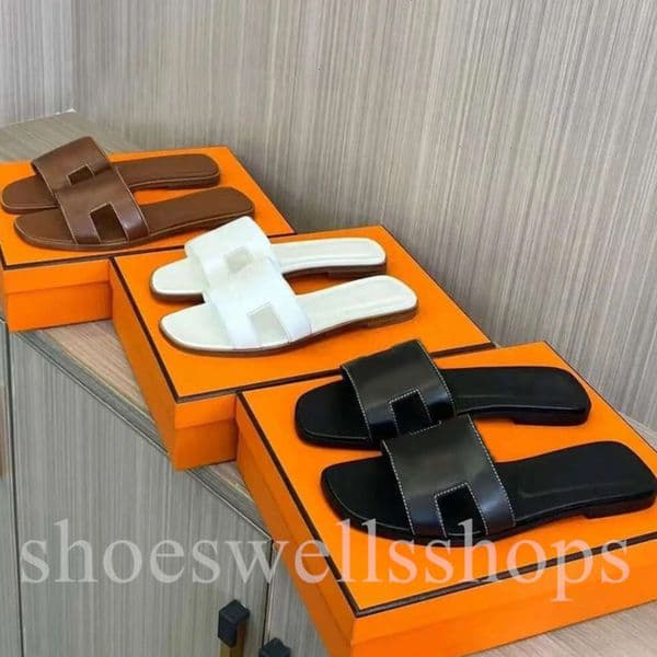 Women Sandals Designer Brand Flat sandles Heels Beach Real Leather Slippers Letter Slides Women Flat Slide Flip flop Flops with Dust Bag 35-42 091