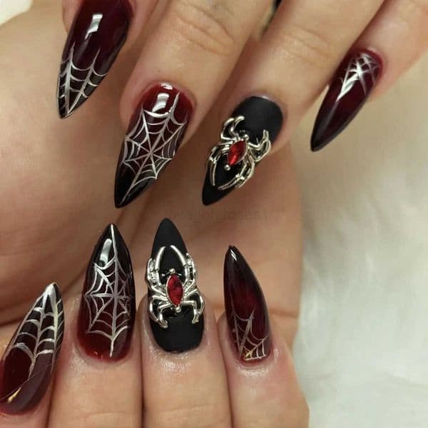 24pcs Silver Spider Design Fake Nails Halloween Gothic Punk False Nail Tips Wearable European Heavy Metal Almond Press-on Nails Z250807