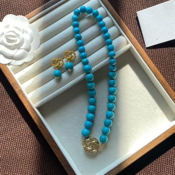 Gold Tone Turquoise Bead Necklaces With Ornate Double-Circle Clasp Bohemian-Inspired Elegant Accessory Gifts For Her Earthy Luxe Jewelry