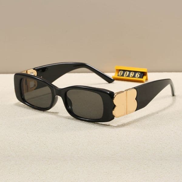 2026 Luxury Designer Sunglasses Men For Women Classics Black Rectangular Acetate Square Gold Metal Bb Logo Beach Shading UV protection Glasses With BoxBb0096