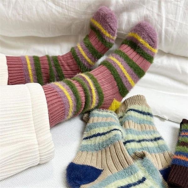 Women Socks Autumn Winter Warm Thick Stripes Women's Color Contrast Imitation Mink Plush Sweet Sokken Dropship