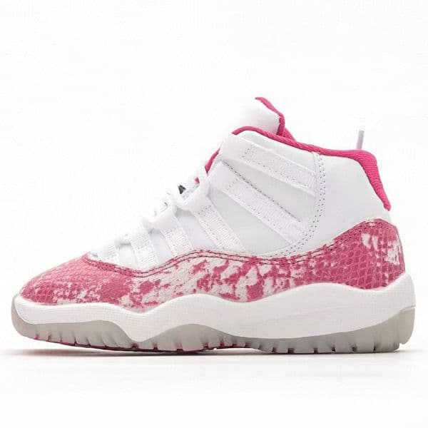 2026 New Designer Basketball Kids Shoes 6 6S Children Gratitude Neapolitan Cherry Midnight Navy Cool Grey Space Jam Outdoor Trainers Sneakers