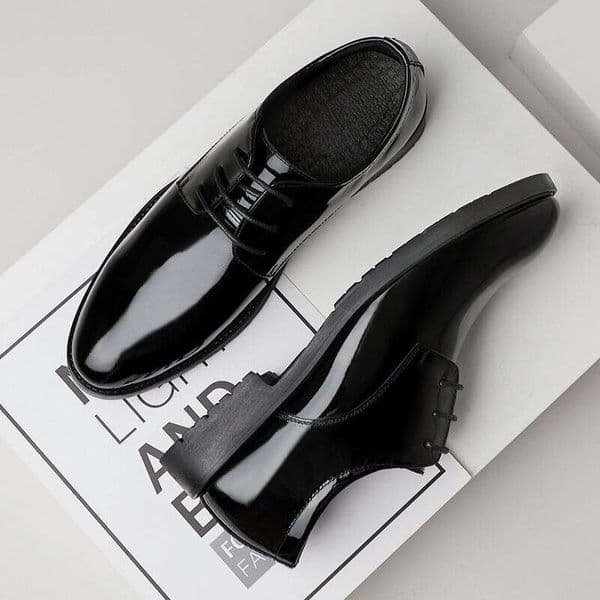New dress bright patent men business British style pointy wedding party performance leather men's shoes
