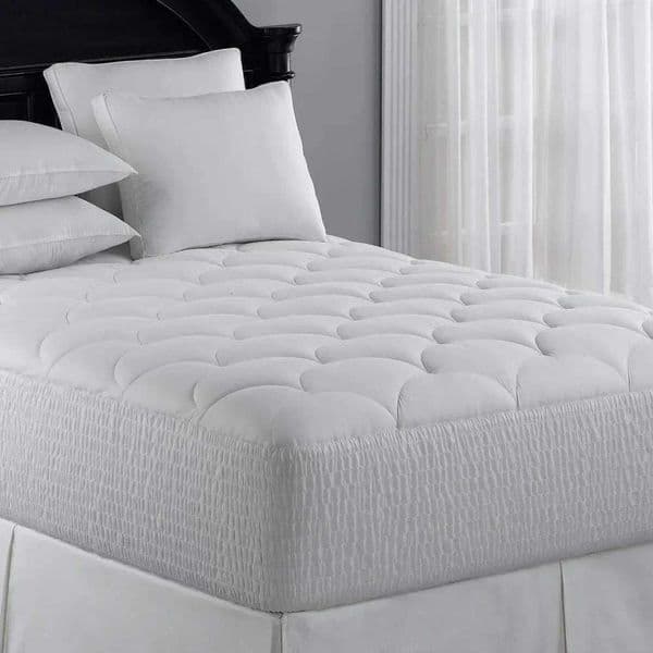 Mattress Topper - Plush Quilted Mattress Pad with Hypoallergenic Fill - Fits Mattresses Up to 15 W250815