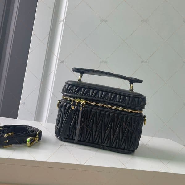 Designer bag Mini hobo cosmetic bag Single Lambskin shoulder crossbody Bag Women's Bag Letter Bag pleated leather