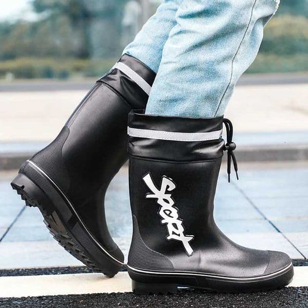 Short Rain Boots For Men Thick Soles Wear-resistant Waterproof Shoes Suitable For Fishing Camping Outdoor Summer And Winter XJ250818