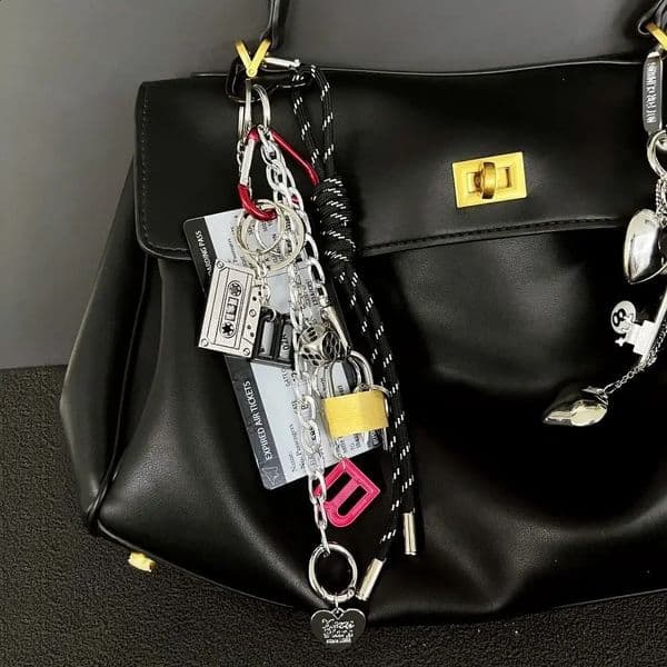 Creative Series Of Fashionable Accessories Motorcycle Bags Pendants Rodeo Chain Decorations Keychains Phone tags 250815BJ
