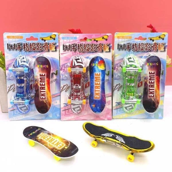 2026 New New Finger Skateboard Toy LED Glowing Mini Fingertip Scooter For Kids - Cartoon Projection Table Game Novelty Toys Toy