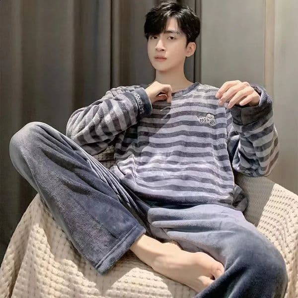 Winter Flannel Pajamas Men Korean Version of the Striped Padded LongSleeved Cartoon Nightwear Homewear Set Sleepwear Loungewear 250822BJ