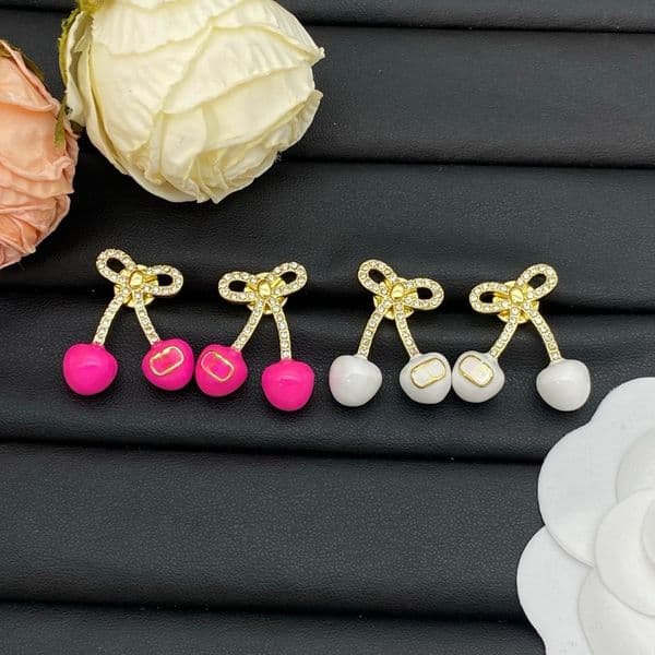 Cute Gold Plated Silver Luxury Designers Letter Stud Famous Women Crystal Rhinestone Earring Wedding Party Diamond