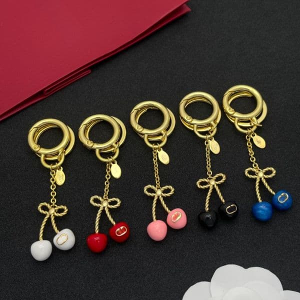 Cherry Series Keychain High-quality Luxury Brand Designer Keychain Wallet Designer Keychain Metal Luxury Ladies Keyring