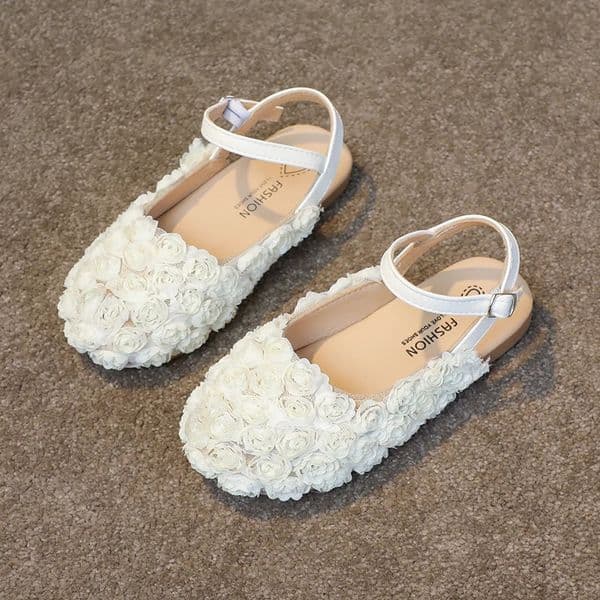 Girls Half Sandals Kids Princess Flowers Dress Shoes Fashion Simple Summer Children Flat Mary Janes Shoes for Party Wedding250825BJ