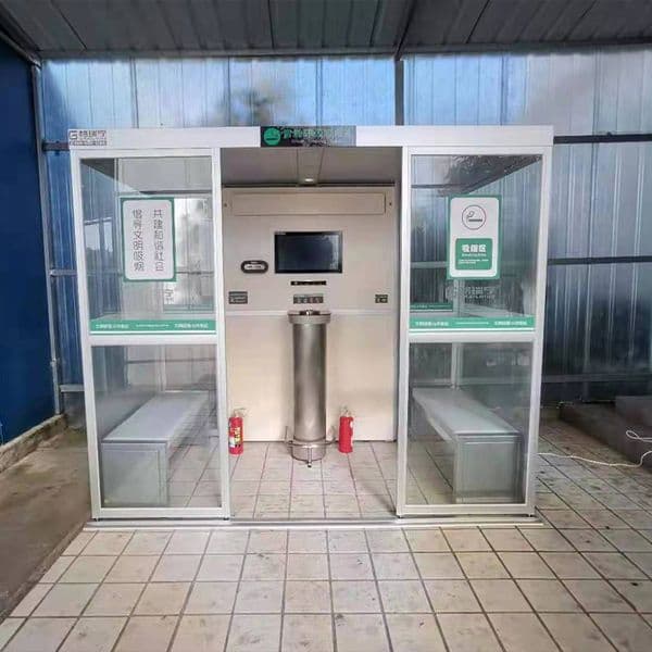 Eco-Friendly Smart Smoking Room with Precision Temperature Control