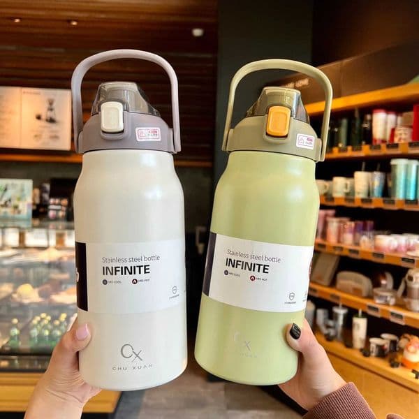 1.3L/1.7L Large Capacity Thermo Bottle Outdoor Mug Stainless Steel Thermos Water Bottle Portable Vacuum Flask Cold And Hot Tumbler L250828