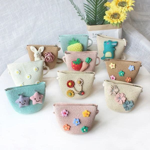 Summer Childrens Straw Woven Messenger Bag Lovely Girls Small Coin Purse Handbags Baby Kids Mini Shoulder Bags Princess Wallet 250828