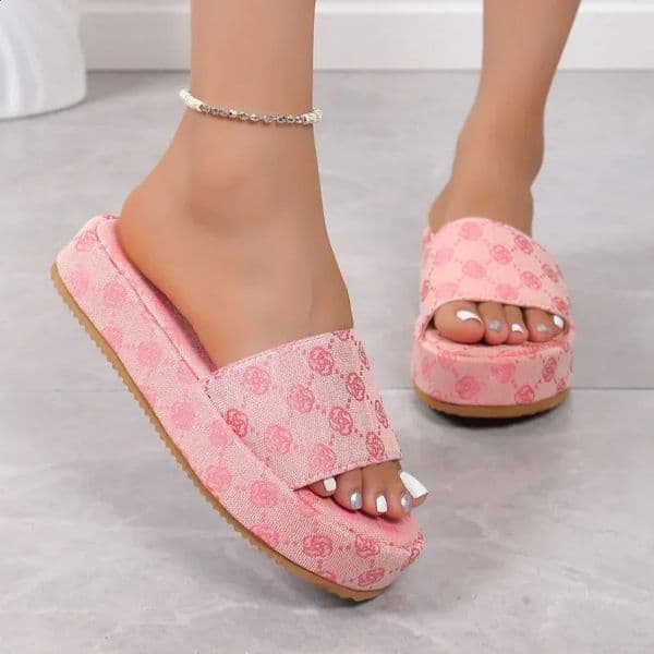 Women Platform Slipper Shoes Flat Sandals Outdoor Floral Ladies Beach Sandalias For women 250820
