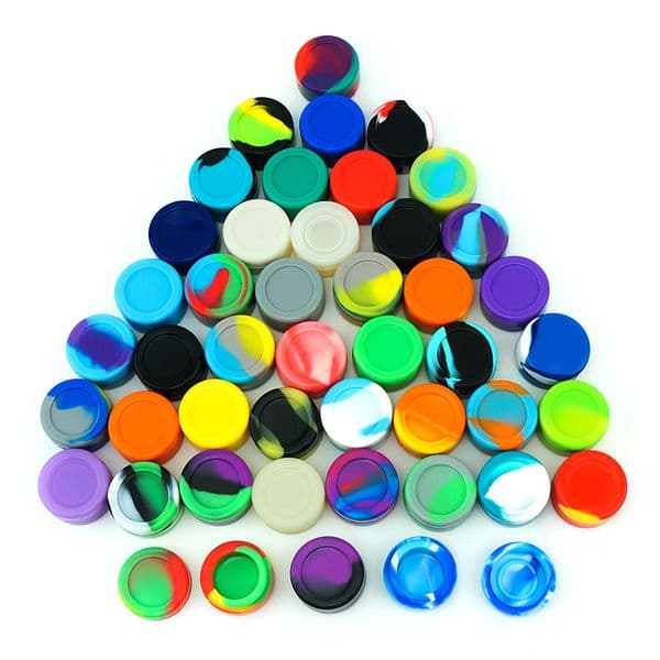 3ML/5ML Silicone Wax Containers, 0.1/0.169oz Storage Box, Silicone Cosmetic Jar, smoking wax Water pipes , smoke Oil Jar Factory direct sales, Discounted prices