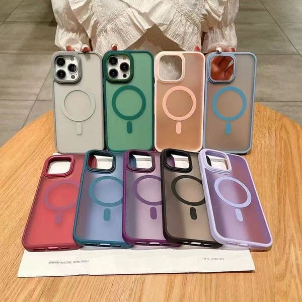 Skin sensitive magnetic suction suitable for Apple 16 Promax phone case acrylic fashionable simple frosted iPhone 14 all inclusive anti drop 15 soft multi-color
