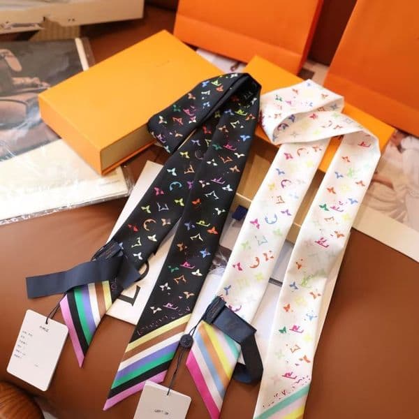 Exquisite design Classic Letter 100% Silk Scarf Ladies Chic unique good quality silk soft scarf handle wrap strap 6X120cm