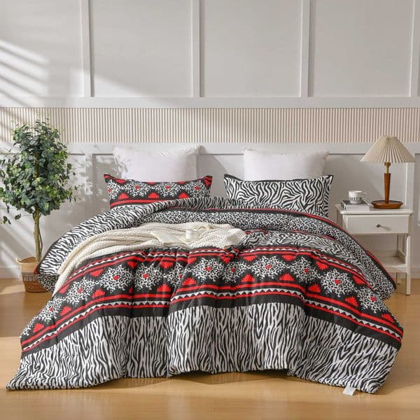 3 Pieces Comforter Set Bed In A Bag Breathable Quilted Style Bedding Sets Luxury Fluffy Soft Comforter For All SeasonXJ250303