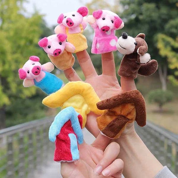 8pcs/lot Baby Cartoon 3 Little Pigs Characters Finger Puppets Theater Show Soft Dolls Props Kids Toys for Children Gift Game GYH W250306
