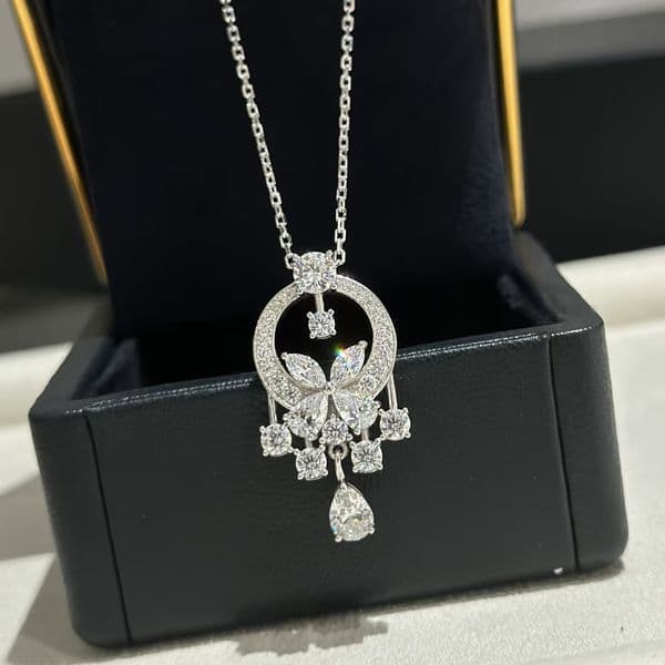 Garden's butterfly necklace designer necklace 925 sterling silver necklace womens moissanite necklace chain high quality full diamond pendant jewelry gift
