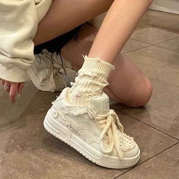 Women Shoes for Men Tennis Retro Fashion Star Skateboard White Leather Male Sneakers Couple Outdoor Sport Casual Autumn Shoes 250304BJ