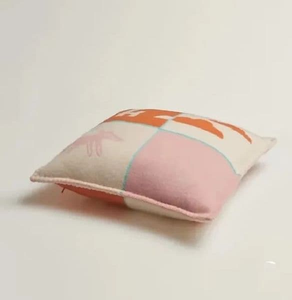 art Luxury Designer NEW Colors TOP QUAILTY Wool Filling Baby Yellow Pink Blue H Blanket And Cushion Have Matching Blanket/Decorative Pillow Living Room Sofa Ins