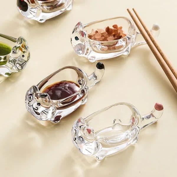 Crystal glass cat seasoning dipping board household cute multifunctional decorative soy sauce chopstick holder transparent Ins 250311BJ