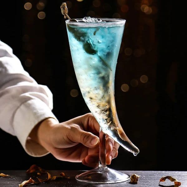 1pc 250ml Creative Highfooted Cocktail Glass Molecular Smoked Personality Cup Moon Wine 250311BJ