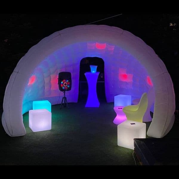 Commercial Mobile 8mWx3.5mH (26x11.5ft) with blower LED Inflatable Half Dome Tent InflatableS Luna Tents Temporary Cocktail Bar For Party Show