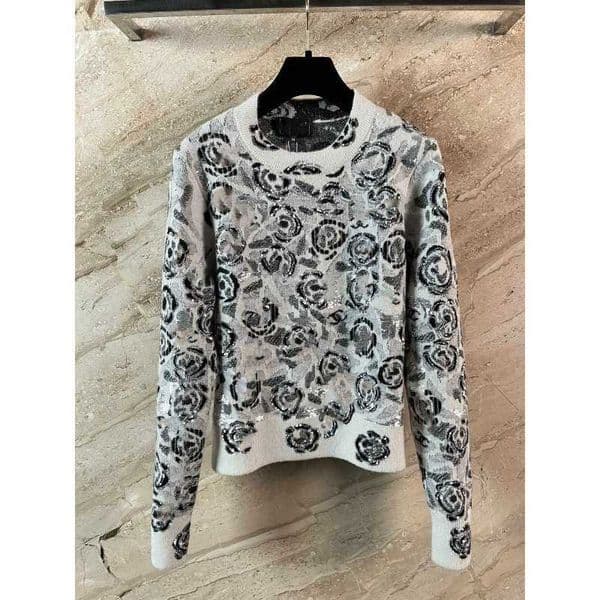 Women's Sweaters designer 25 autumn and winter wind long sleeved knitted sweater for women, versatile black and white color blocked wool sequin embroidered top