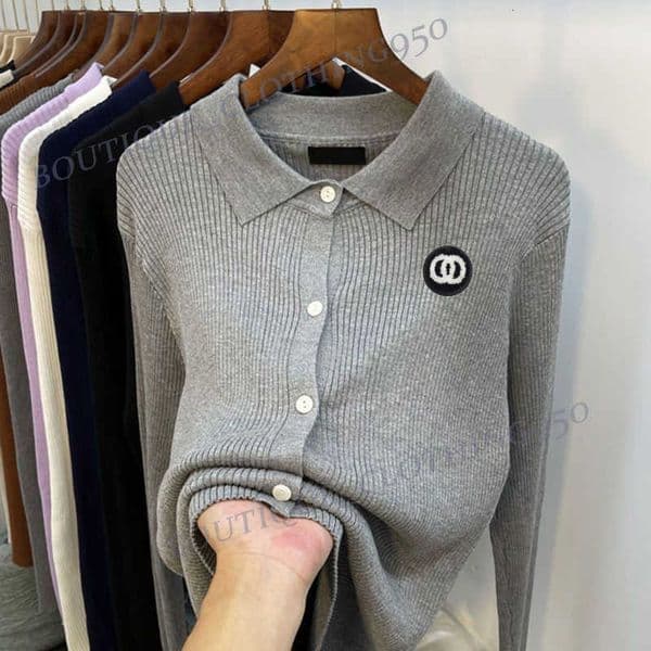 Women's Knits Tees Designer Women Autumn/Winter Top Sweater Coat Knitted Shirt Women Bottom Polo Collar Cardigan tops