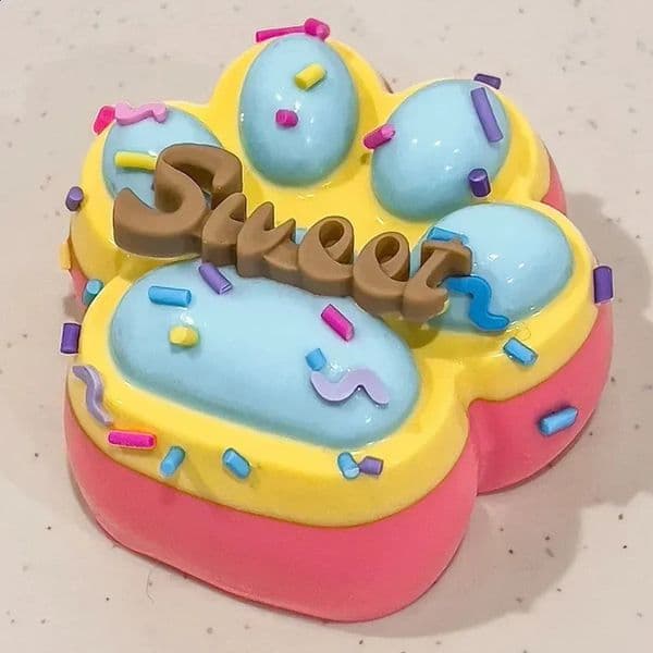 Kawaii Rainbow Cats Paw Antistress Foot Squishy ToyFidget Squeeze ToyMochi SquishyStress Reliever Toys 250304