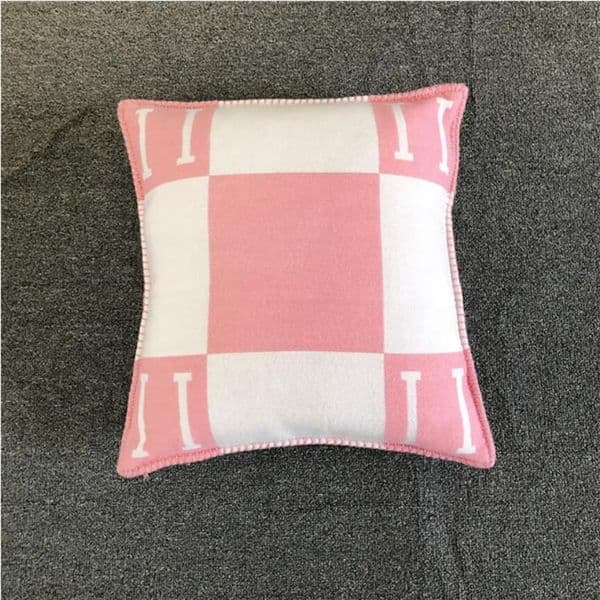 Luxury Pillow Case Cashmere Designer Pillowcase Woven Jacquard 45*45Cm 65*65Cm Custom Cushion Cover Sofa Wool Covers Heat Home Textiles Bedding Supplies B2