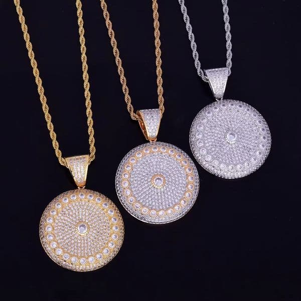 Fine Jewelry Pendants Fully Studded Vvs Clarity Moissanite Diamonds With 10kt Solid Gold for Unisex