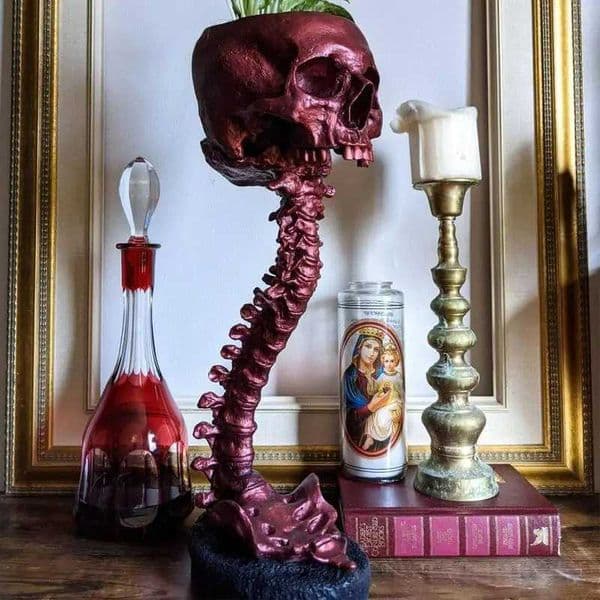 Halloween Skull Plant Pot with Spine Frame Deep Resin Skull Pot Plant Service Bowl Gothic Skull Spine Frame M250319