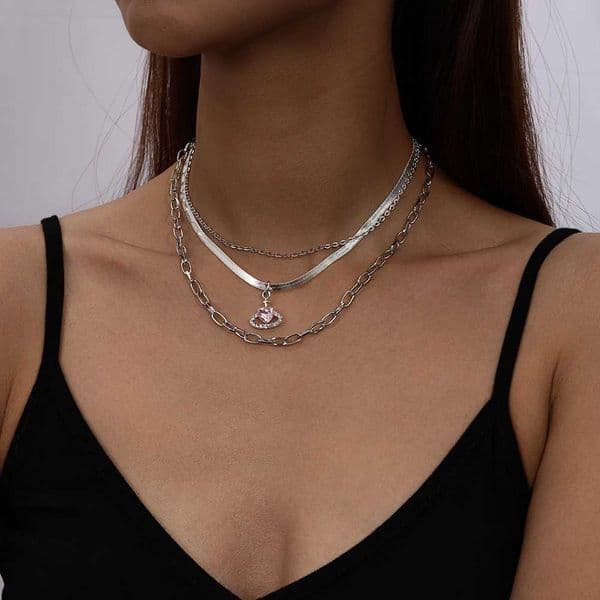 Cute crystal zircon heart-shaped pendant necklace multi-layered snake chain necklace womens party jewelry giftXJ250322